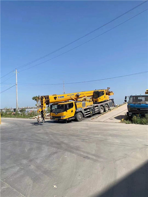 墨脱县吊车作业时，可能会产生哪些额外收费项目？